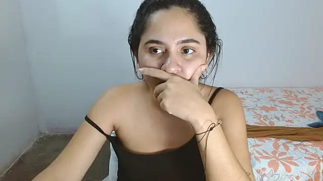 Thalian's cam snapshot