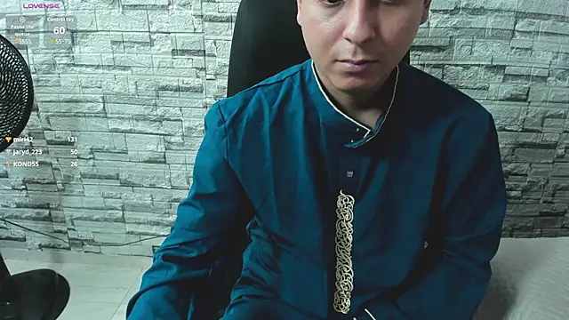 malek_and_emir's cam snapshot