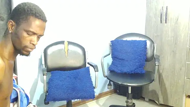 Dandelion_enigman's cam snapshot