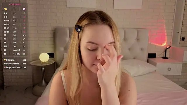 FlowersLover's cam snapshot