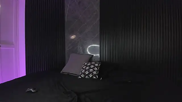 AdammClark1 live sex cam