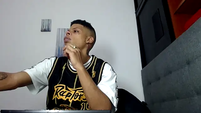 BrandonStond live sex cam