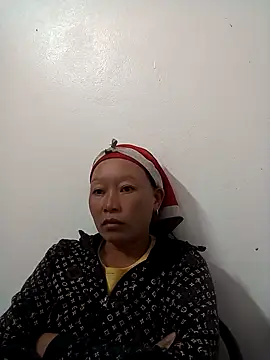 girl-hot2x's cam snapshot