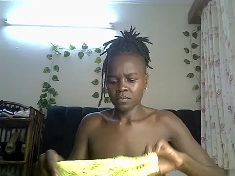 Toveyah_'s cam snapshot