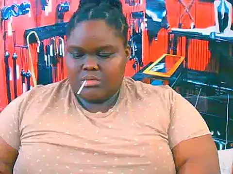 EbonyHotBuns live sex cam