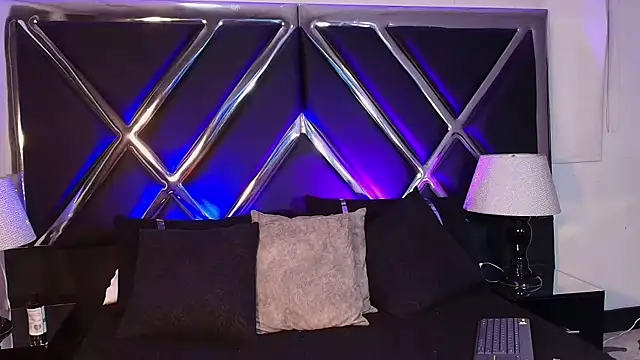 AlekRuizx's cam snapshot