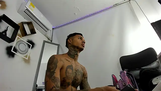 YuleimysAndAlex live sex cam