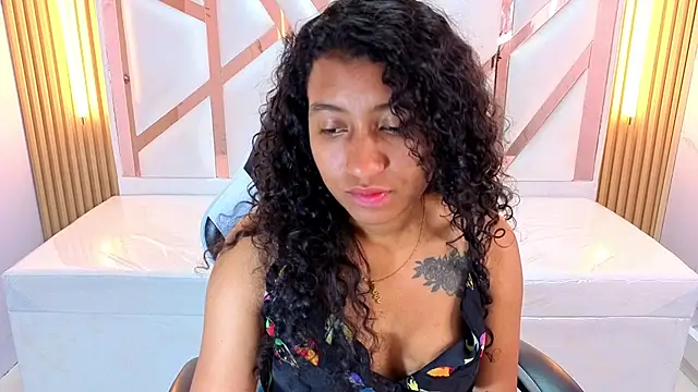 ninadelight_tp's cam snapshot