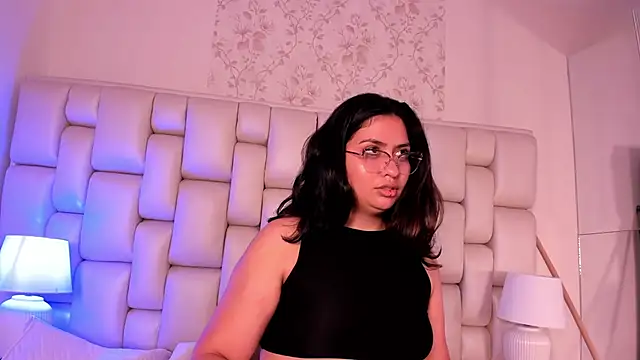 lea_hunter__'s cam snapshot