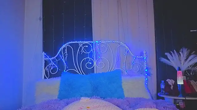 Funny_Bunny's cam snapshot