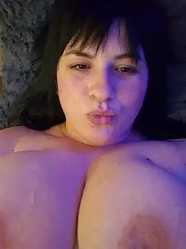 Sweet-bun-3's cam snapshot