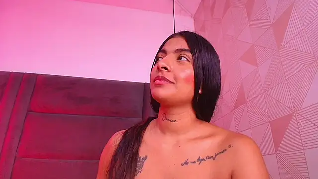 hot_dione's cam snapshot