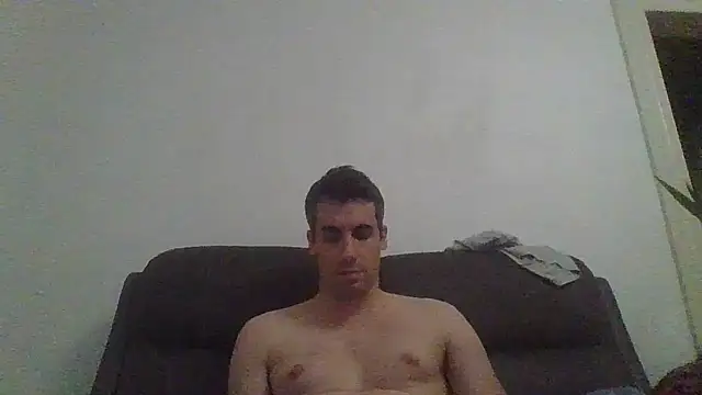 JulioIsHere4you live sex cam