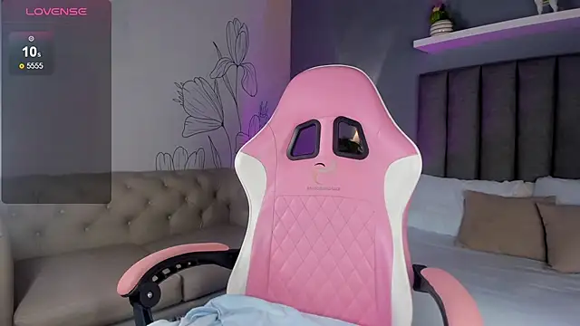 atenea_jones's web cam