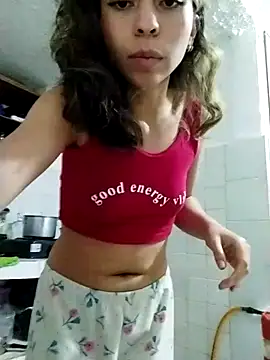 LuluuBerry's cam snapshot