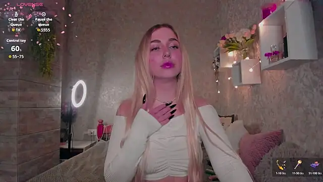 Mika_Rayy's cam snapshot