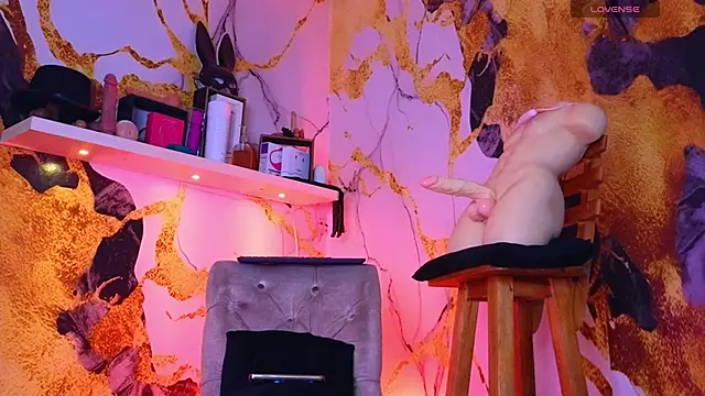 Nijinsky_LatinBoy live sex cam