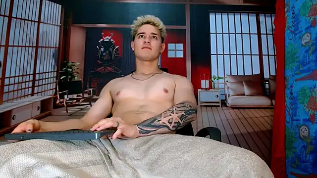 AlexPiersss's cam snapshot