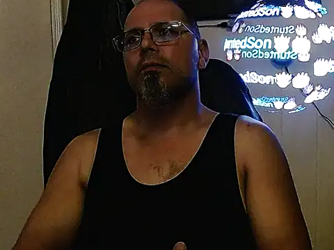 KrazyLegz's cam snapshot