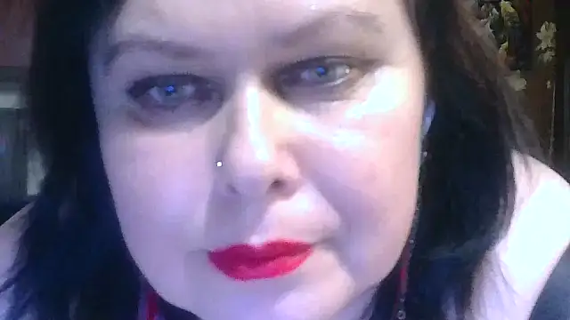 CharleeKendall's cam snapshot