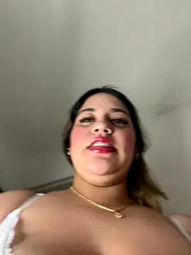 Amira_Malia's cam snapshot