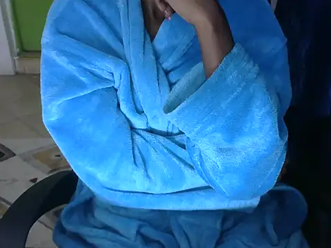 dark_sugar404's cam snapshot