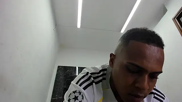 ada-brooke's cam snapshot