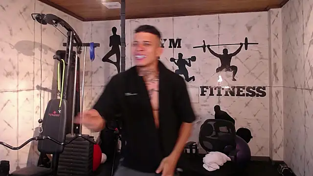 MrJustin_'s cam snapshot