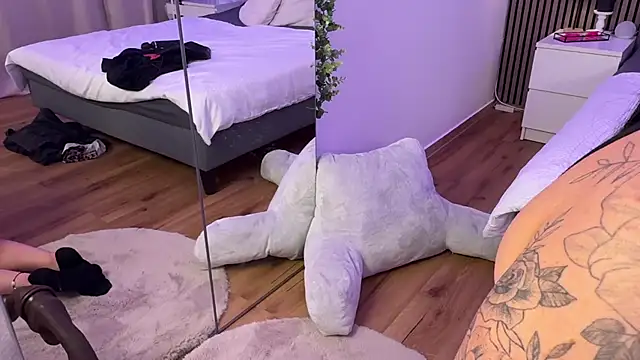 LizaRoxx's cam snapshot