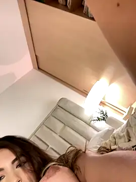 _laura_02 live sex cam