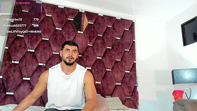 Dimitri_Bass live sex cam