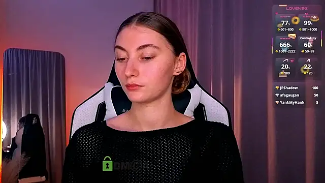 lady_curls's cam snapshot