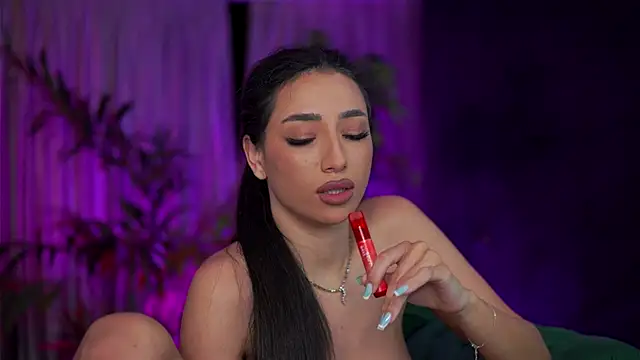 GinaValentinna live sex cam