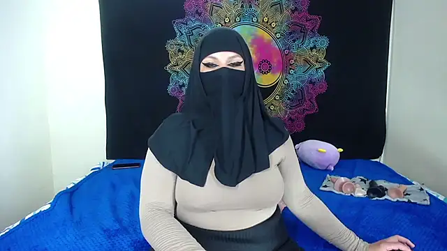 evelyn__salah's cam snapshot