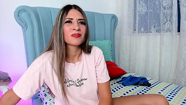 littleblondee's cam snapshot