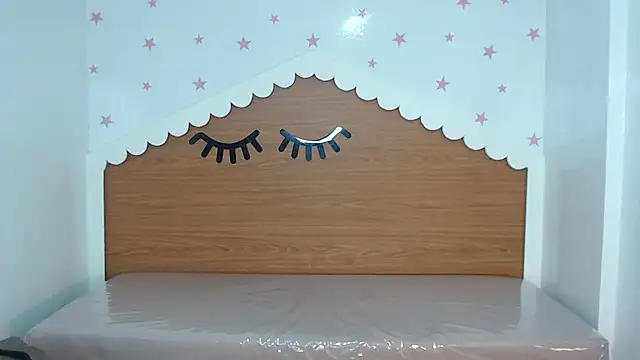 scarlett_percy_t's cam snapshot