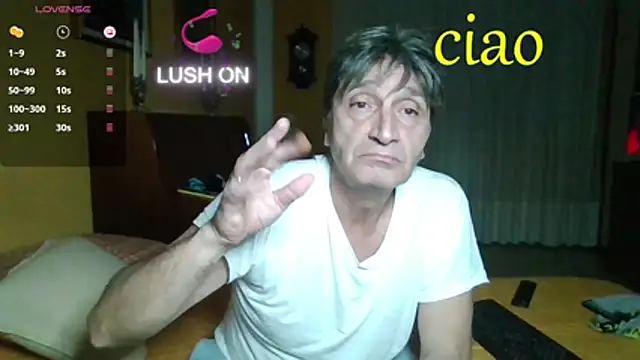 lattediyak's cam snapshot