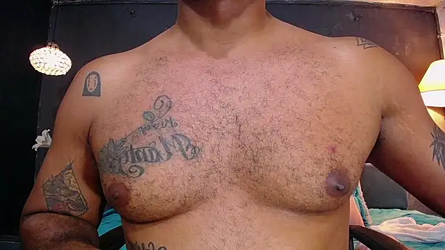 liam_howard's cam snapshot