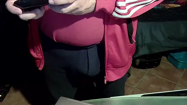 MultiOrgasmicLover live sex cam