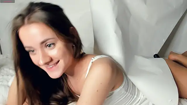 ShineRox's cam snapshot