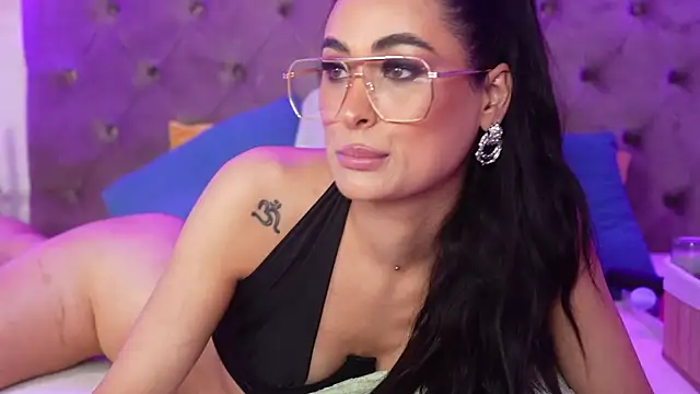 Pretty_Lia_'s cam snapshot