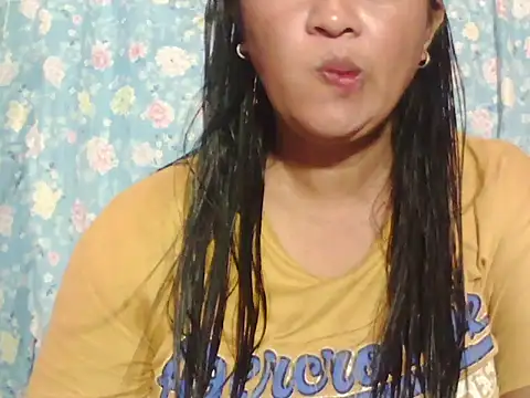 hotolivia34 live sex cam