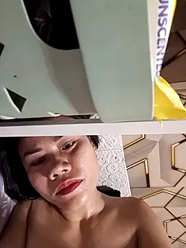 Nika_hot10 live sex cam