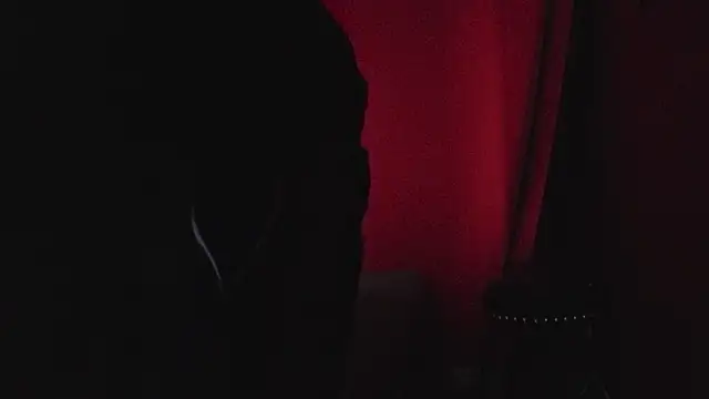 Ambar_Roux_'s cam snapshot