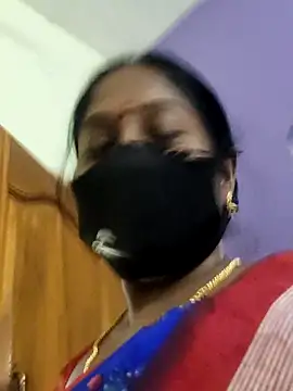 laxmipriya143 live sex cam
