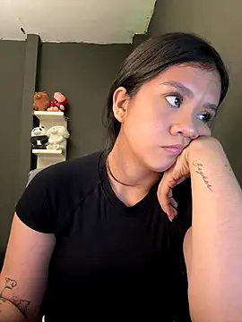 alhaana_'s cam snapshot