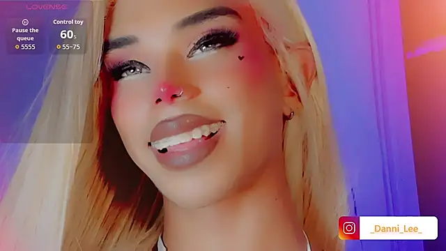 DanniLee_ live sex cam