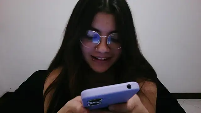 Abigail_G_28's cam snapshot