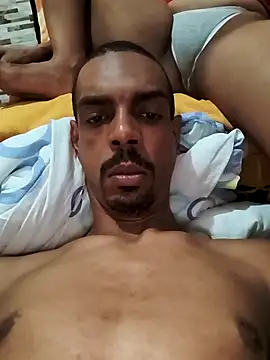 Latrel01's cam snapshot