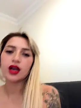 yaprakmericc live sex cam